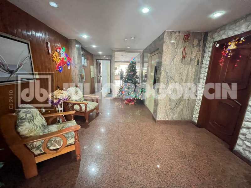 89bdcae3-cb2d-4c0e-8fa8-f2cf28 - 28