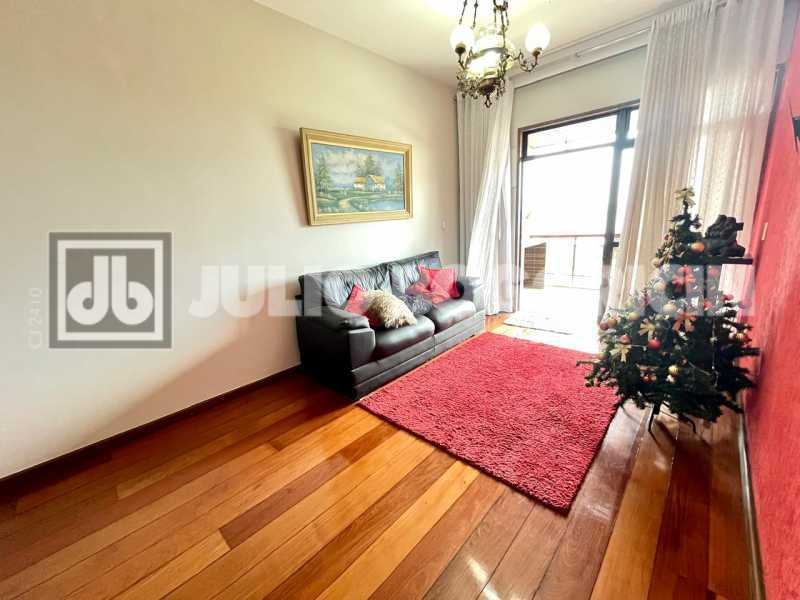 d7d9df11-1dd8-46ef-a2bb-34958f - 7