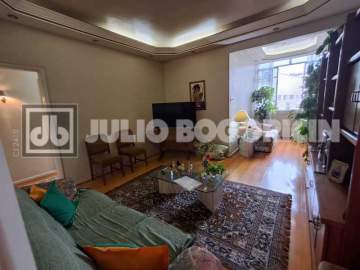 Imperdível - Òtimo local do Bairro da Glória , juntinho ao Metrô , prédio ótimo , apartamento ótimo com planta circular sala 02ambientes ,03qtos suite ,banheiro social , a dependência foi transformada em uma copinha , cozinha planejada , area de serviço . - JBF37820