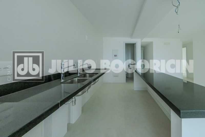 10ab756b-4dfe-4998-9d5e-eee7ef - 6