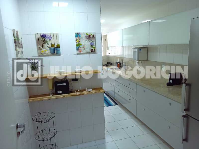 Conheça 20241213_121021 do imóvel - Freguesia Magnifico 3 quartos com dependencia 2 vagas segurança 24hs infra total.Vale a visita! - JBJ36674 - 31 20241213_121021 - 31