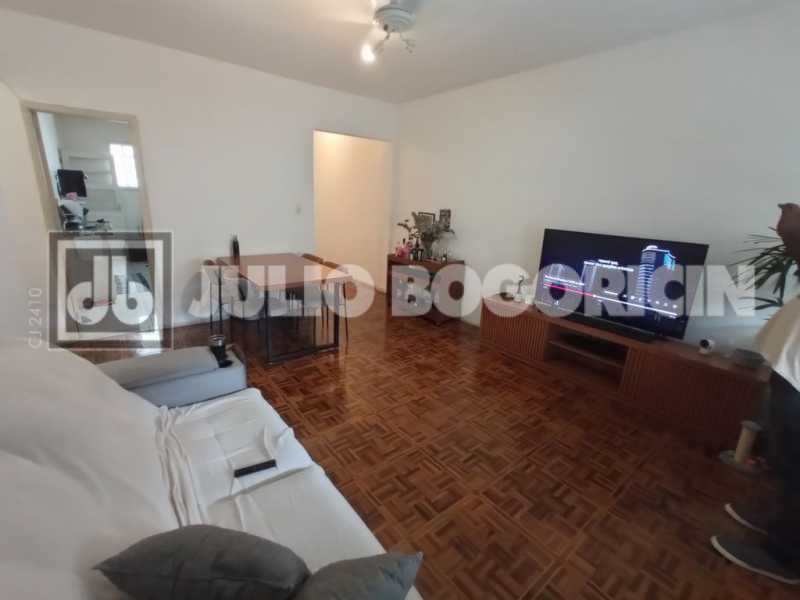 04tauaamploapartamentosala03qu - 4