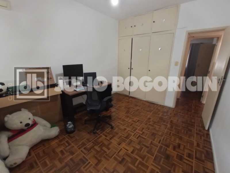08tauaamploapartamentosala03qu - 8