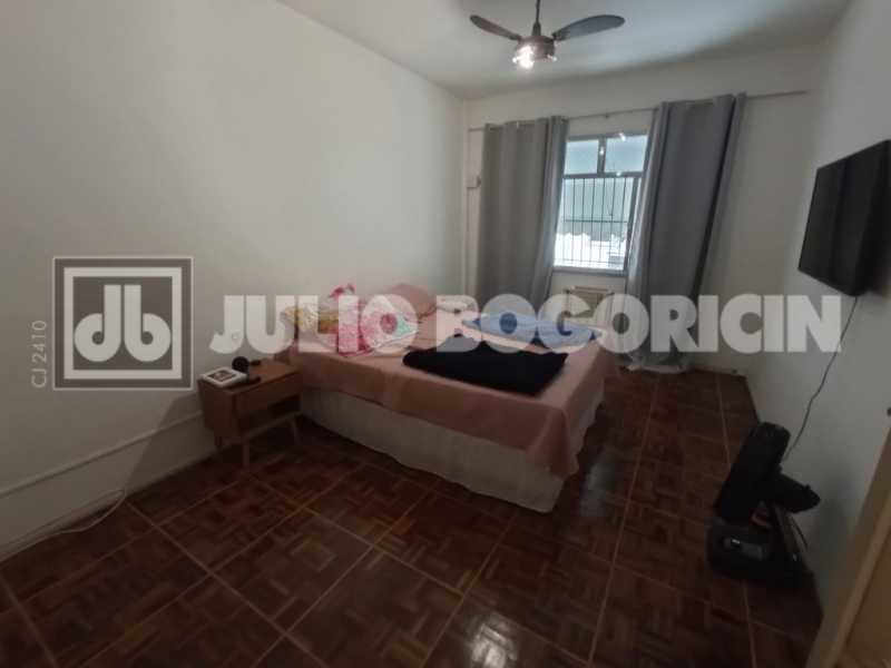 12tauaamploapartamentosala03qu - 12