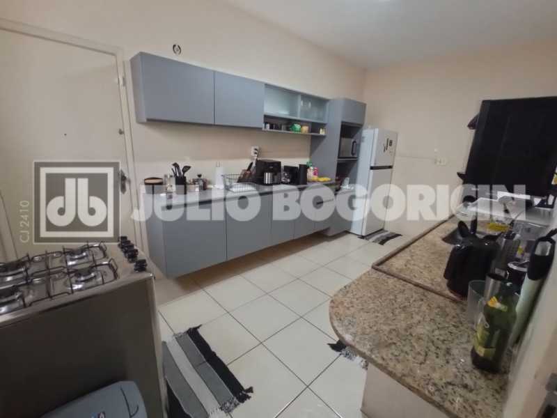 17tauaamploapartamentosala03qu - 17