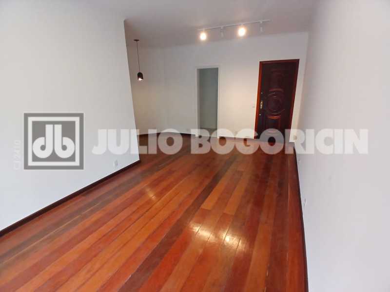 e0131b4d-d2eb-474c-abbe-baa0a1 - 20