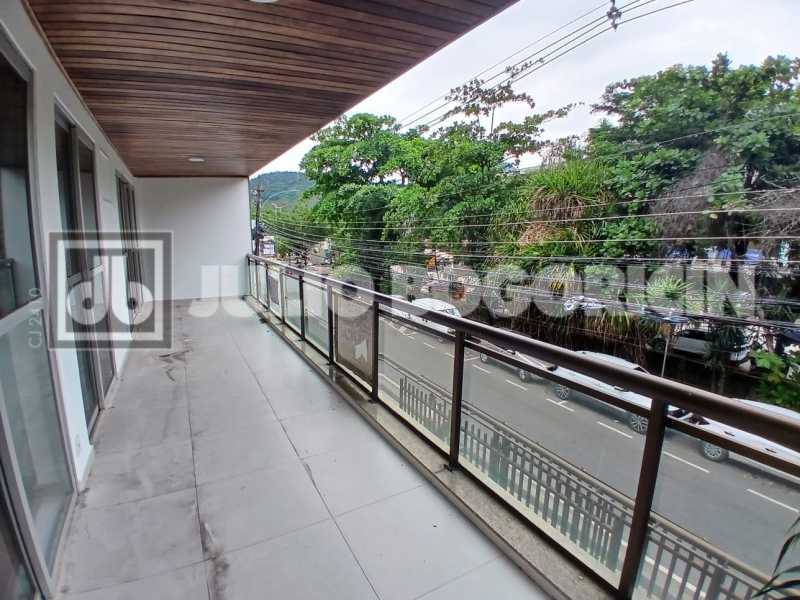 4dbd1a5c-797f-42a8-b844-7ab24e - 24