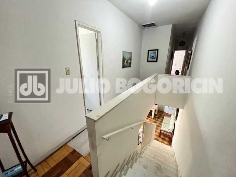 dded66db-cfa9-4e64-8aa8-8d7258 - 26