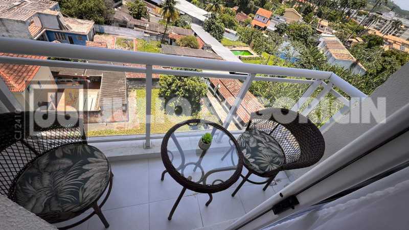 005 FOTO. - 5