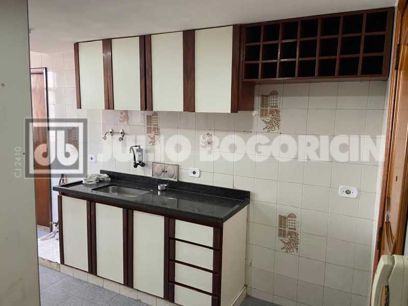 WhatsApp Image 2025-01-22 at 1 - 21