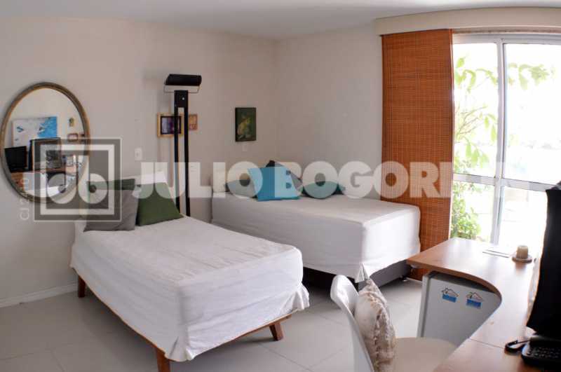 aee565e8-488d-48ea-8f74-fb1cc4 - 18