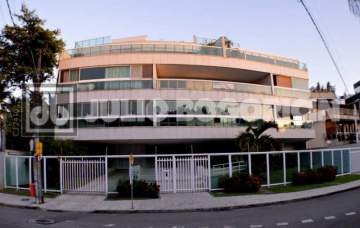 RECREIO: DUPLEX POSTO 11, 100 metros da praia - JBRB502344