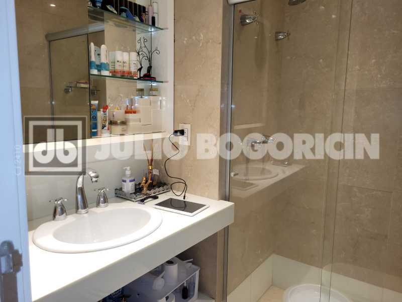 13leblonvaranda4suites3vagasjb - 14
