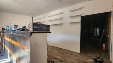 Oportunidade - Loja comercial à venda na Teixeira de Castro Bonsucesso 96M² - JBM71204