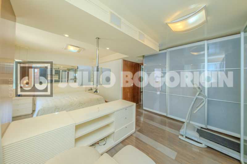 22 - Alto Luxo no Leblon Apart - 21
