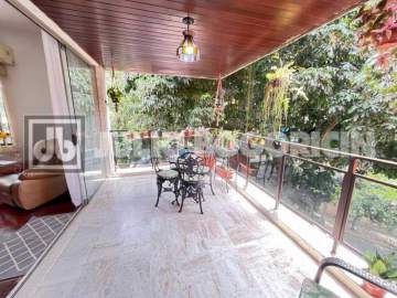 Ilha do Governador - Jardim Guanabara - VENDA - Apartamento - 4 Quartos (Suíte) - Varanda - Dependências - Elevador - 2 Vagas de Garagem - Julio Bogoricin - JBI40973