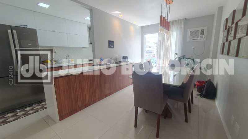 b6a8607a-db78-46ba-a638-72ad62 - 19