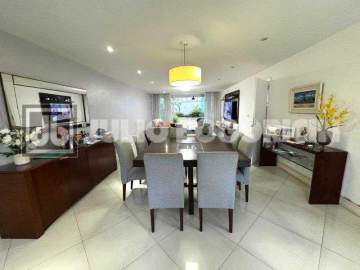 Ilha do Governador - Jardim Guanabara - VENDA - Casa Duplex - 4 Quartos (3 Suítes) - Espaço Gourmet - 2 Vagas Garagem - Julio Bogooricin - JBI61484