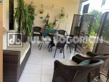 Oportunidade - RECREIO APARTAMENTO 2 QUARTOS VARANDÃO FRENTE - JBRB214168