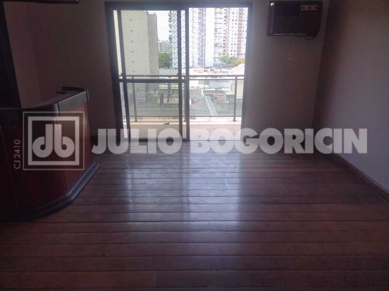 04RuaMaxwell4quartossendo1suit - 4