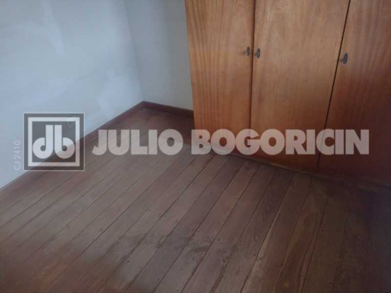 12RuaMaxwell4quartossendo1suit - 12