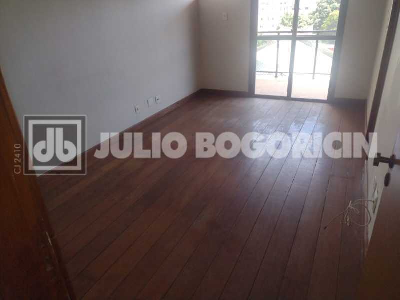 14RuaMaxwell4quartossendo1suit - 14