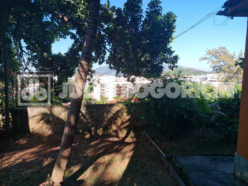 06 FOTO. - 6