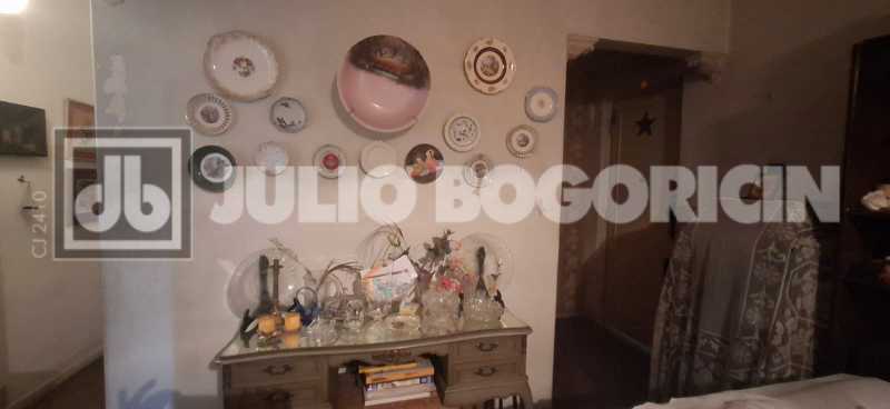 WhatsApp Image 2025-02-07 at 1 - 4