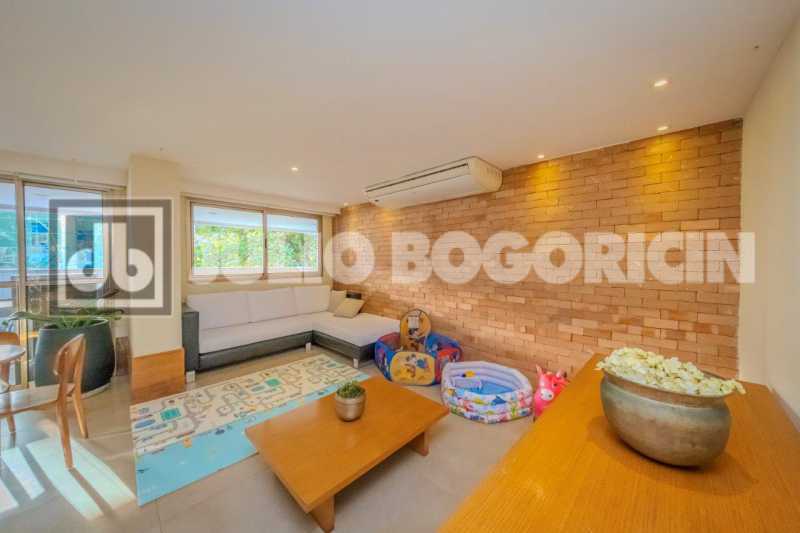 27 - Apartamento de 2 quartos  - 27