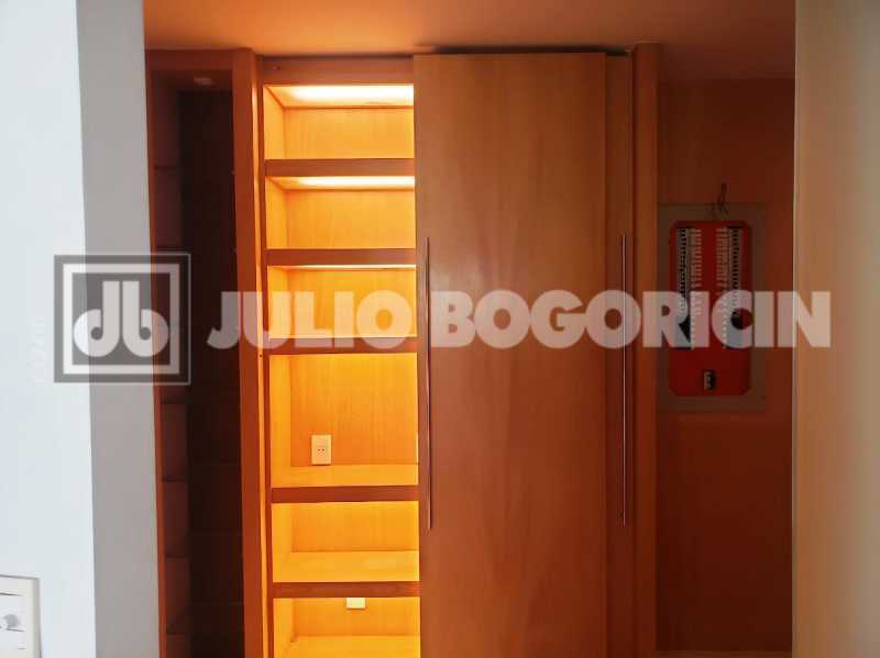 Ataulfo 07 - 19