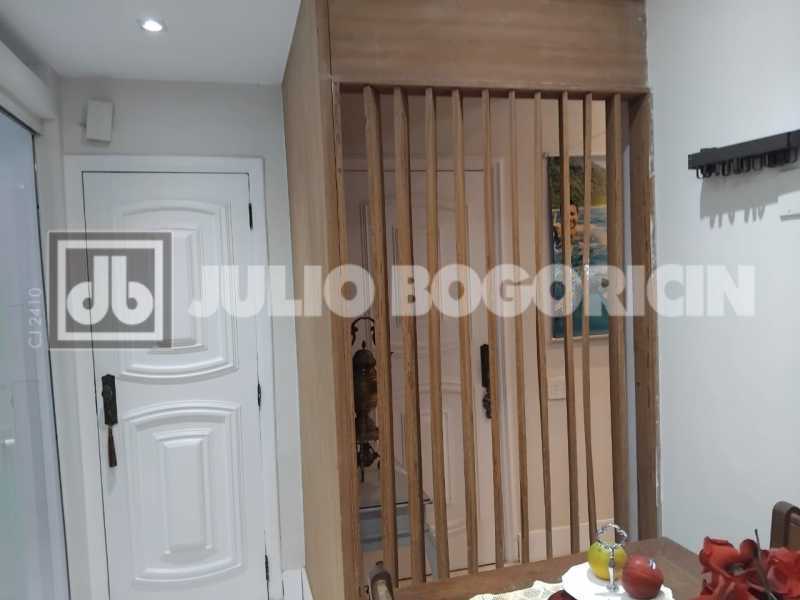 2.1 - Apartamento a venda no F - 6