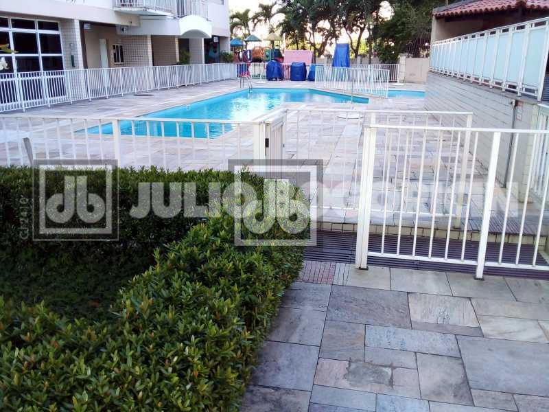 18339_G1699625337 - 1