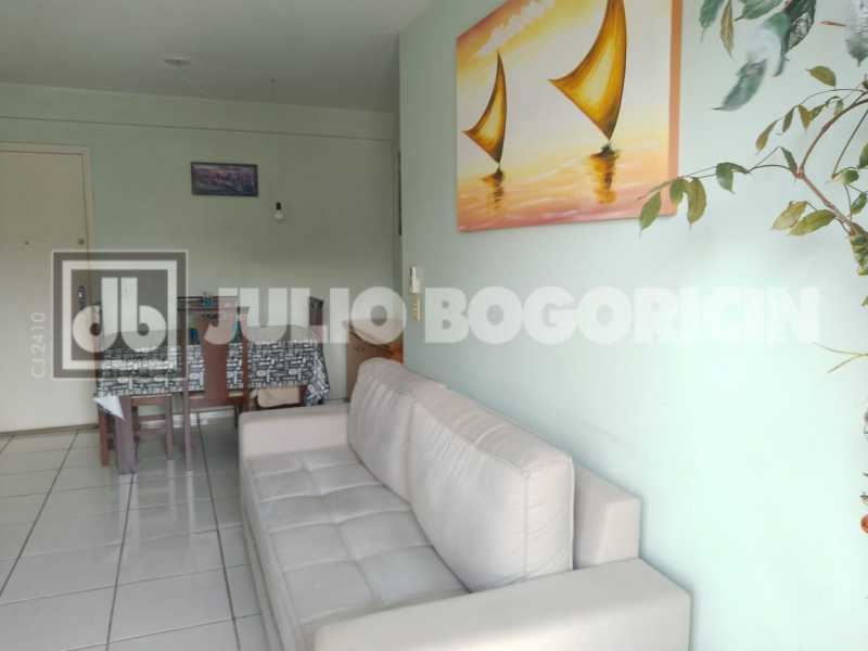 be684586-415a-4b7e-994a-95a26e - 24