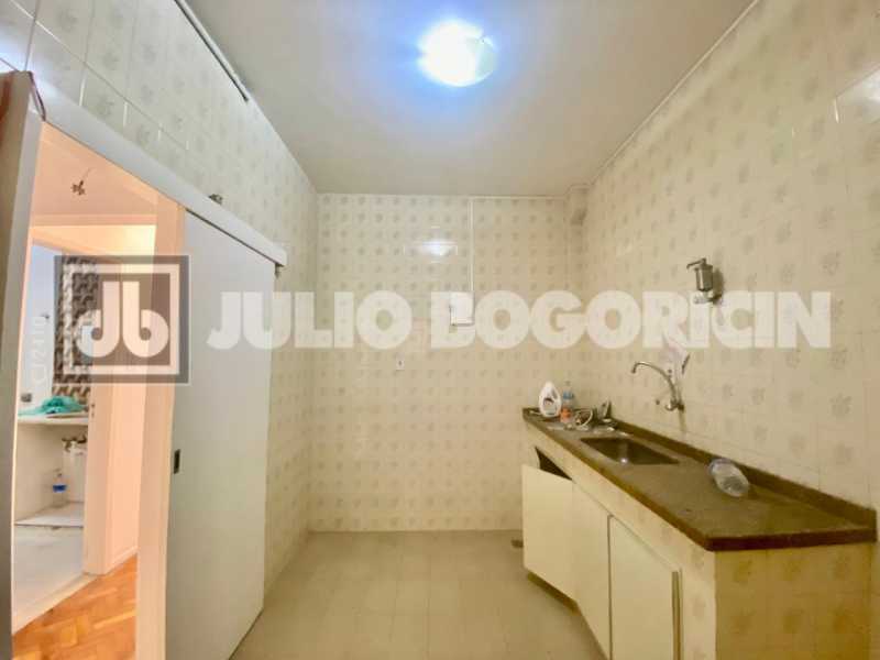 PHOTO-2025-02-15-20-07-33 3 - 6