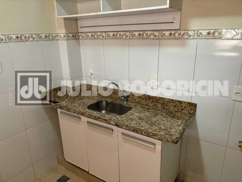 9ce3edc5-38e8-4173-b9e5-08ec4b - 7