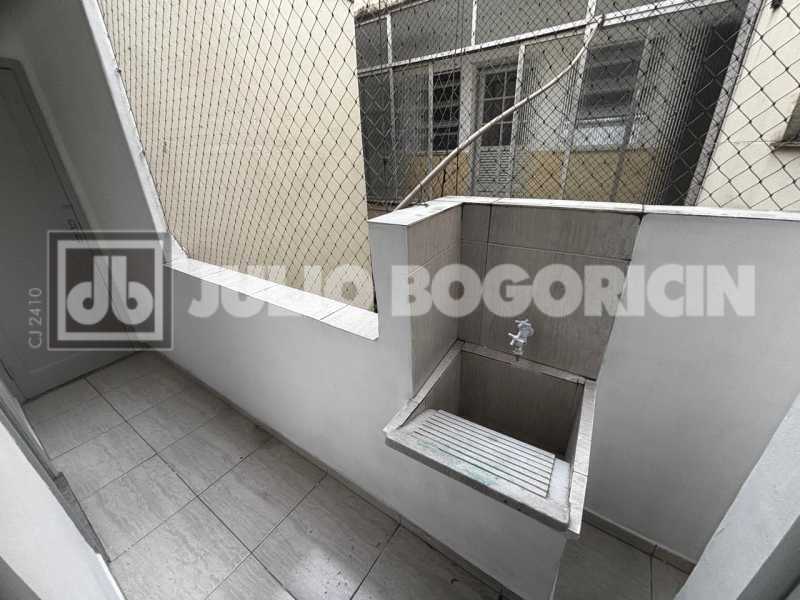c33dce40-58aa-4cf9-8c20-417657 - 20