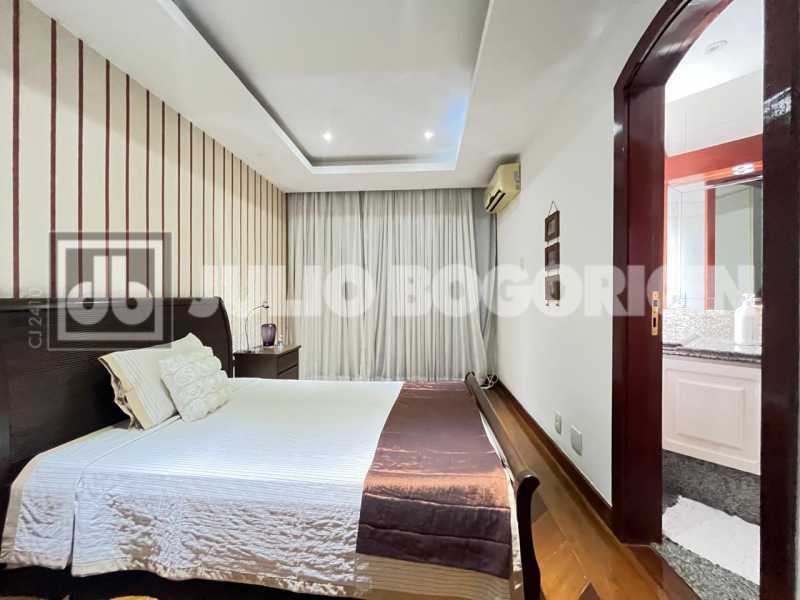 1eb08e16-edc3-40ec-8673-0c1d54 - 14