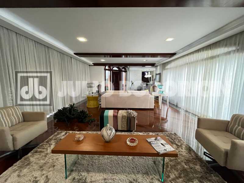 410342b9-c80b-4792-9a2e-2becb1 - 7