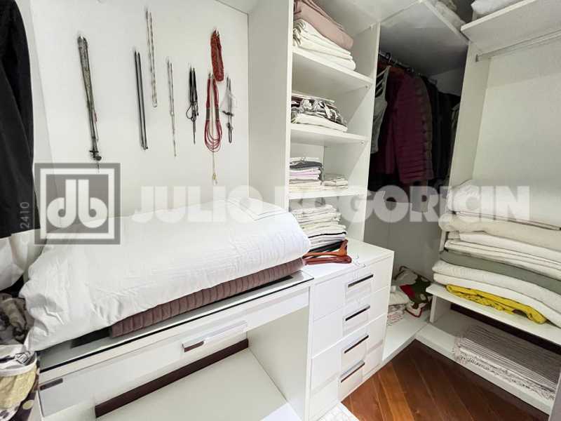 b005b457-9701-4568-8eaf-acecec - 19