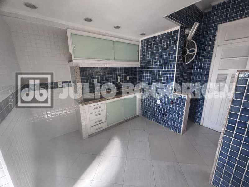 981c7938-3181-4a22-a0bd-955804 - 12