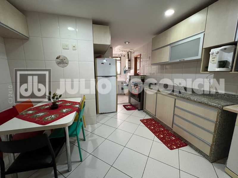 ef2e0391-99da-4afc-9eb2-d47cee - 12