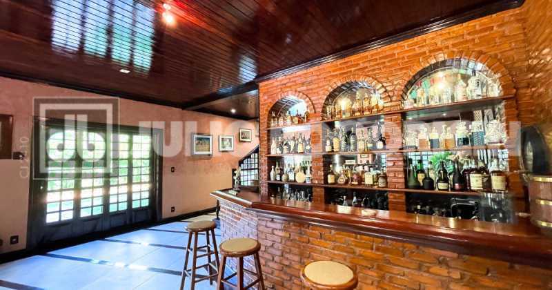 Untitled design - 10. - 10