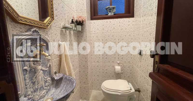 Untitled design - 12. - 12