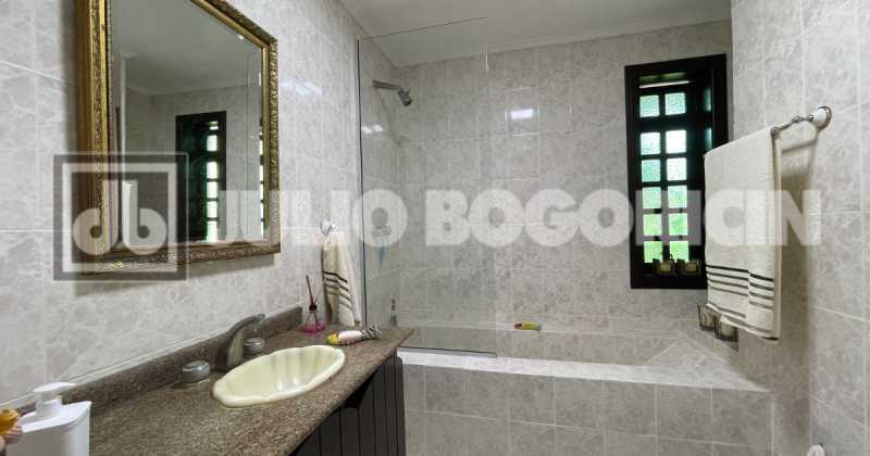 Untitled design - 23. - 24