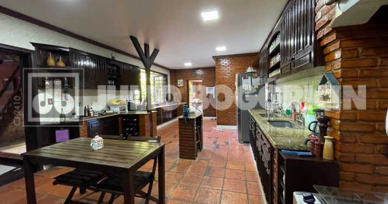 Untitled design - 26. - 27