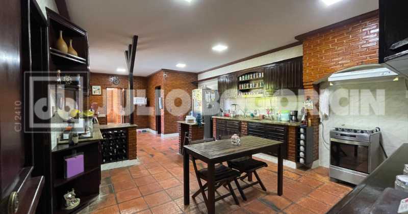 Untitled design - 27. - 28