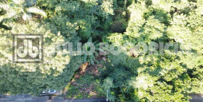 c94ff183-f8b8-4038-b609-7e6869 - 12