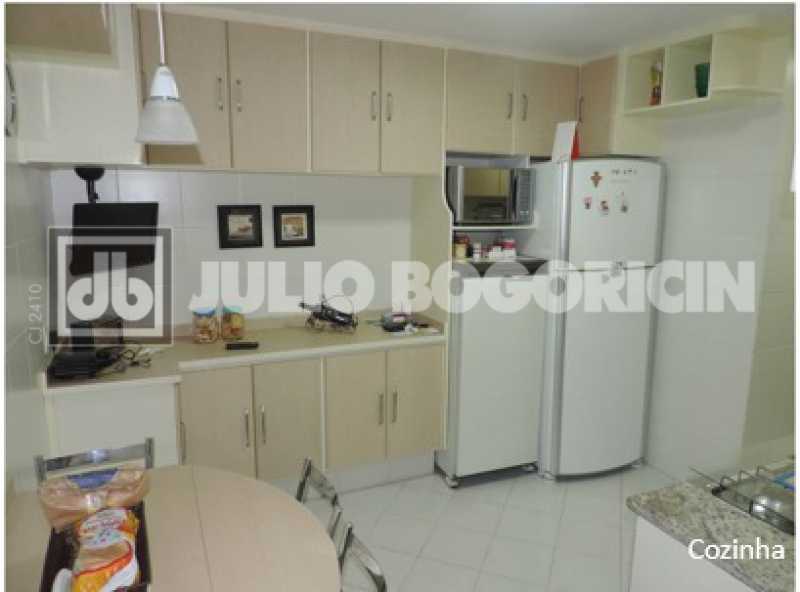 ac5b7026-f18a-4818-89af-2db175 - 17