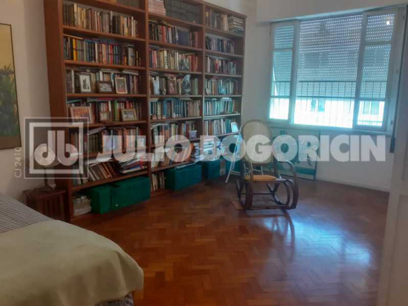 16lamengosamuelmorselocalnobre - 16