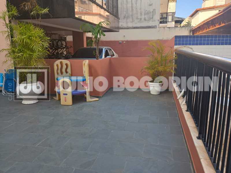 da0664df-c56b-4616-bab6-0a141e - 33